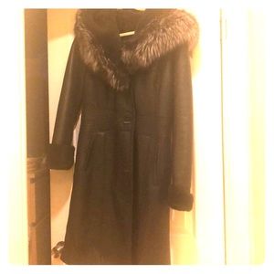 Shearling coat with fox collar